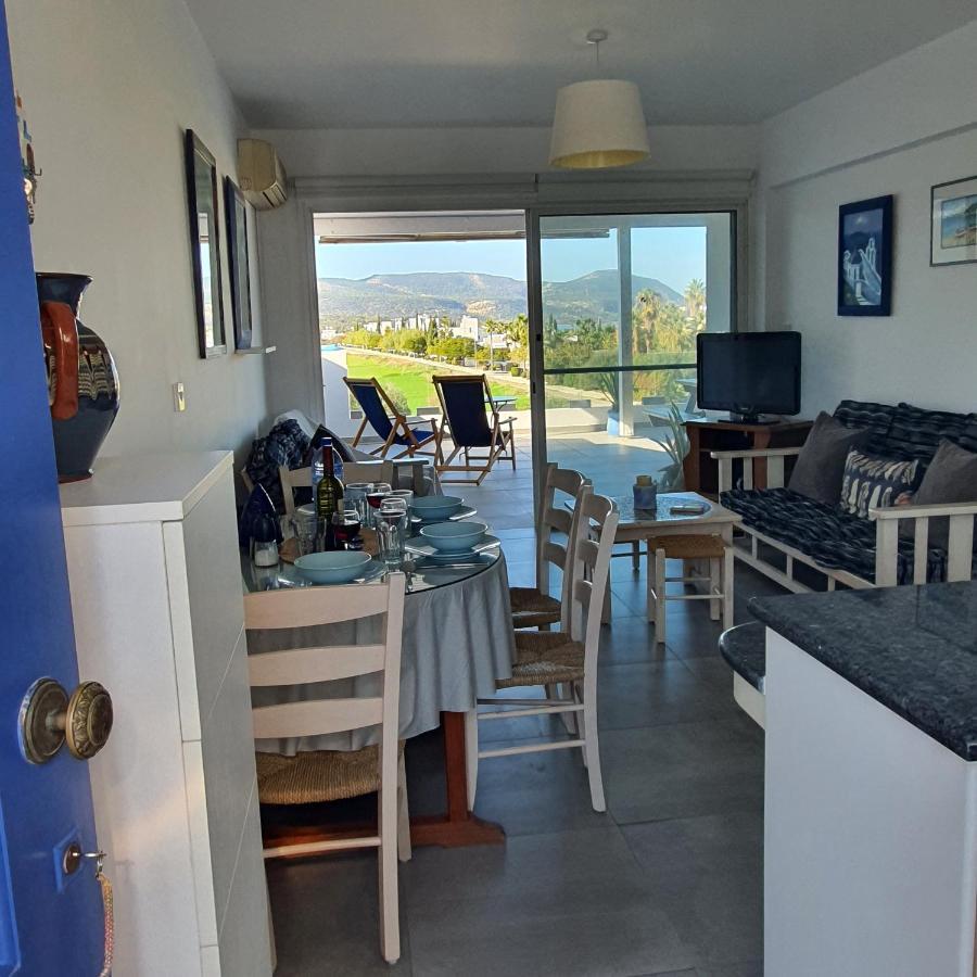 Latchi Ithaki, 2 Bedroom Penthouse Buitenkant foto