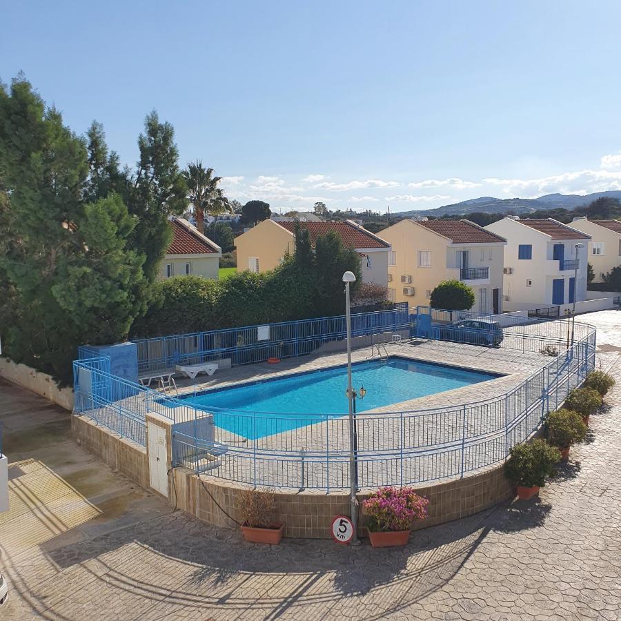 Latchi Ithaki, 2 Bedroom Penthouse Buitenkant foto